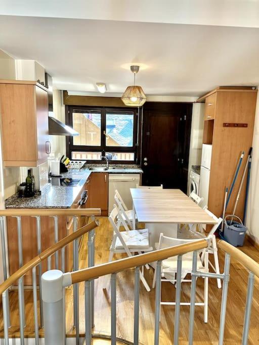 Duplex En Sallent de Gállego Exteriér fotografie